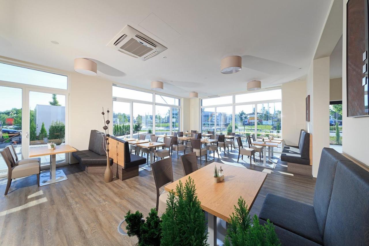 Amaro Hotel 3*